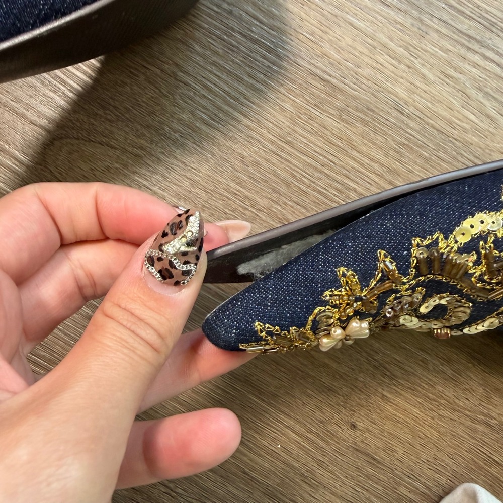 Beaded Y2K Fairy Denim Embellished Pointed Toe Pumps Gold Sequin Heels Size 8.5 - Picture 6 of 6